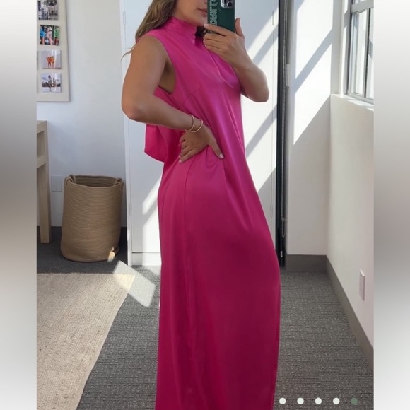 NWT DAILY DRILLS Silky Backless Maxi Dress Gown with Neck Tie Hot Pink Party - Picture 11 of 11